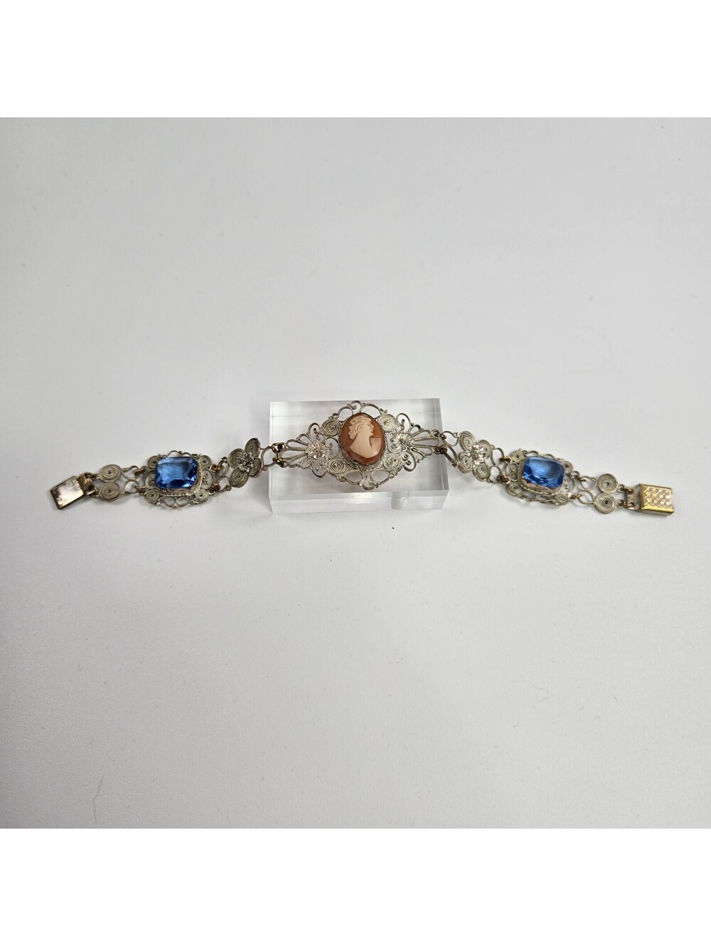 Vintage Cameo Filigree Bracelet Blue Glass Art Victorian Revival Silver Tone GM